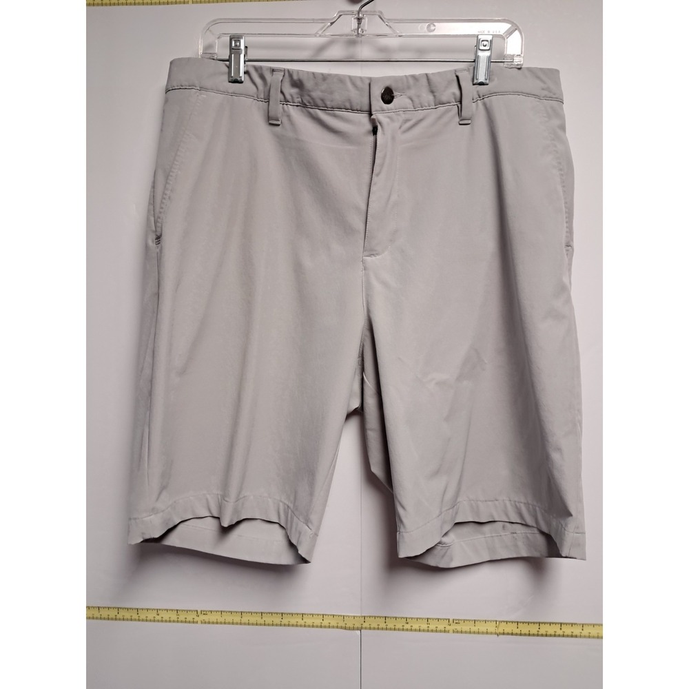 Mens Adidas Golf Pants Size 36. Light Gray. Small Marks On Back. See Pics